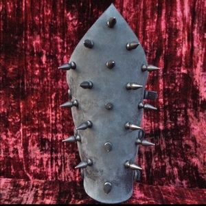 Leather Spiked Gauntlet